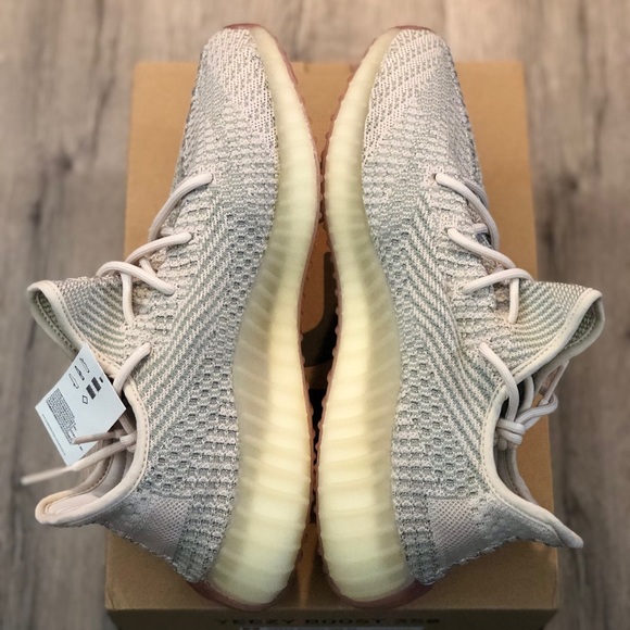 🛑SOLD🛑 Yeezy Boost 350 V2 Citrin Non Reflective - Picture 8 of 11
